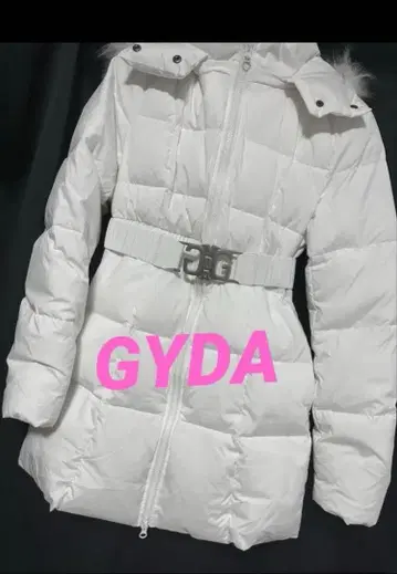 GYDA 다운 자켓 화이트 벨트 포함