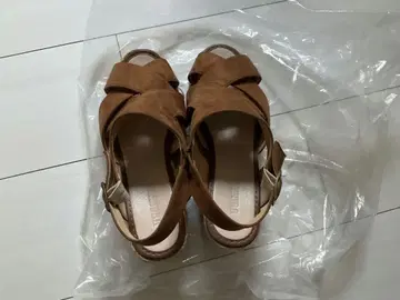 여성용 웨지솔 샌들 브라운