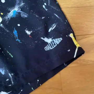 챌린저 PAINTED SHORTS M 사이즈