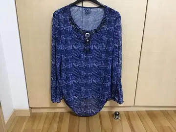 이타리야 긴팔 티셔츠 블루 계열 올 패턴 비쥬 포함 15호 사이즈