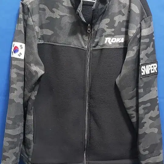 ROKA 스나이퍼 카모플라쥬 플리스 자켓. 100