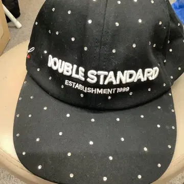 DOUBLE STANDARD 큐빅 캡