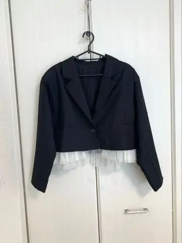 W:Huku 스트레치 소프트 트윌 튤 부착 자켓 블랙