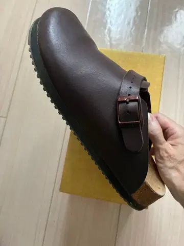BIRKENSTOCK 사보 클로그 샌들 브라운 240