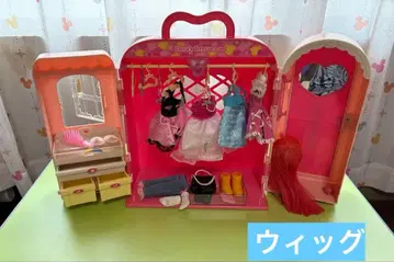 리카짱 하우스 드레스룸