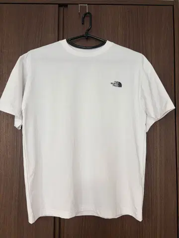 THE NORTH FACE T셔츠 화이트 M사이즈