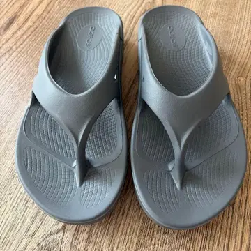 OOFOS 리커버리 샌들 그레이