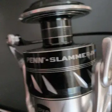 PENN Slammer IV 7500 스피닝 릴 본체