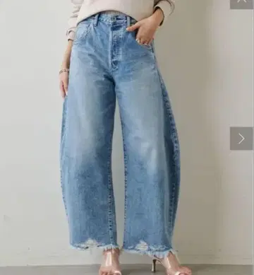 Whim gazette 라인 커브 데님