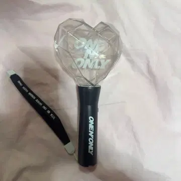 ONE N' ONLY OFFICIAL LIGHT STICK