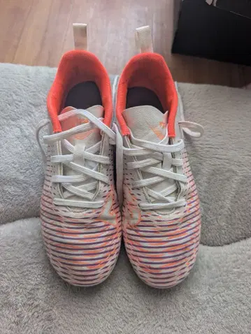 PUMA FUTURE 축구 스파이크 20cm
