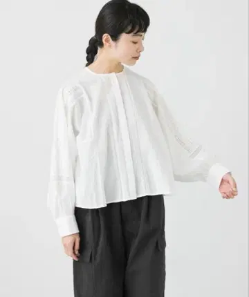 레이스 핀턱 와이드 슬리브 블라우스 카구레