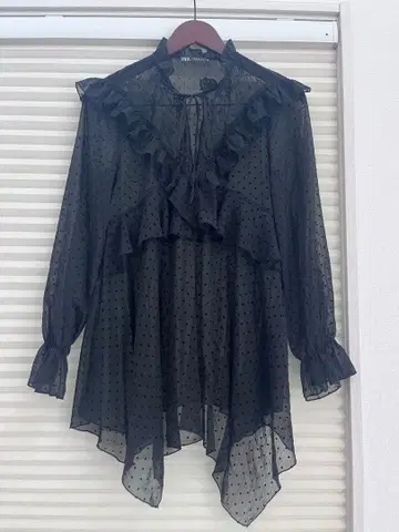 ZARA 도트 무늬 시어 블라우스 블랙 S 블라우스 레이스 도트 블랙