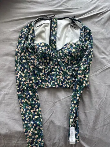 rokh h&m 꽃무늬 긴팔 상의