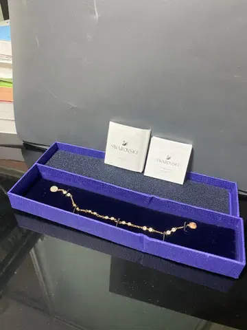 미사용 새상품 Swarovski 크리스탈 팔찌
