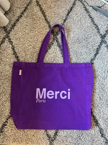 [ 새상품 ] Merci 토트백 L 정품
