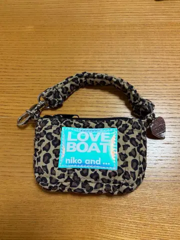 LOVE BOAT niko and - 파우치 레오파드 무늬