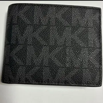 MICHAEL KORS 마이클코어스 이단 접이식 지갑 블랙 동전 지갑 없음