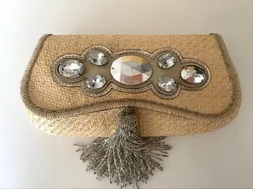 Anya Hindmarch 클러치백 스트로우 비쥬