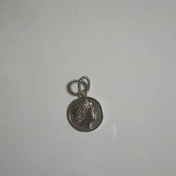 목걸이 탑 아발란치