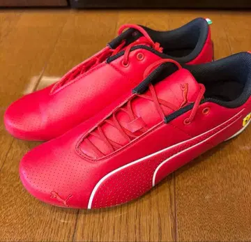 Puma&Ferrari 콜라보 드라이빙 슈즈