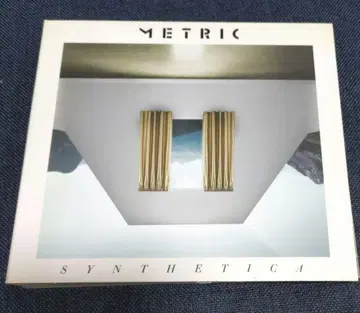 METRIC/ Synthetica CD