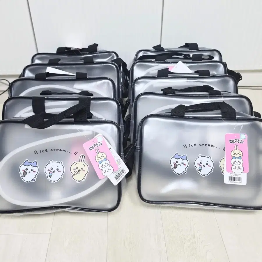 (새상품)먼작귀 치이카와 투명 파우치,비치백,수영가방