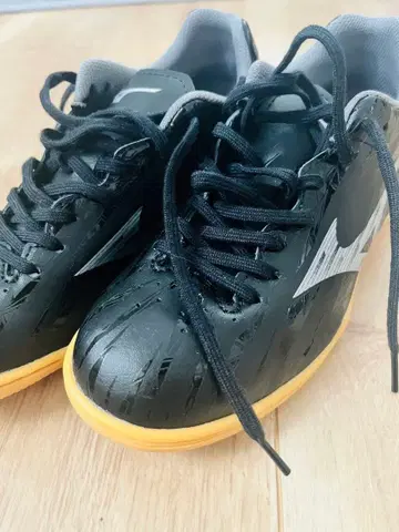 MIZUNO 축구 풋살 신발 블랙