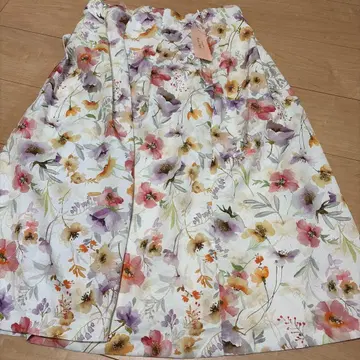 Rose Tiara 꽃무늬 플레어 스커트 롱 기장 42