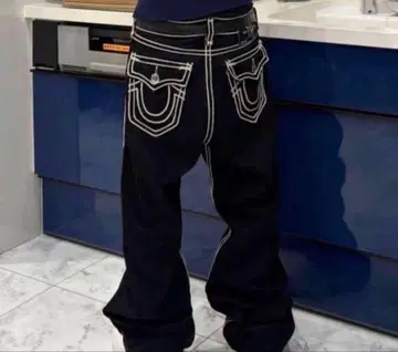 TRUE RELIGION 데님 팬츠 블랙 화이트 스티치