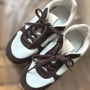익명 배송 유니클로C 콤비네이션 스니커즈