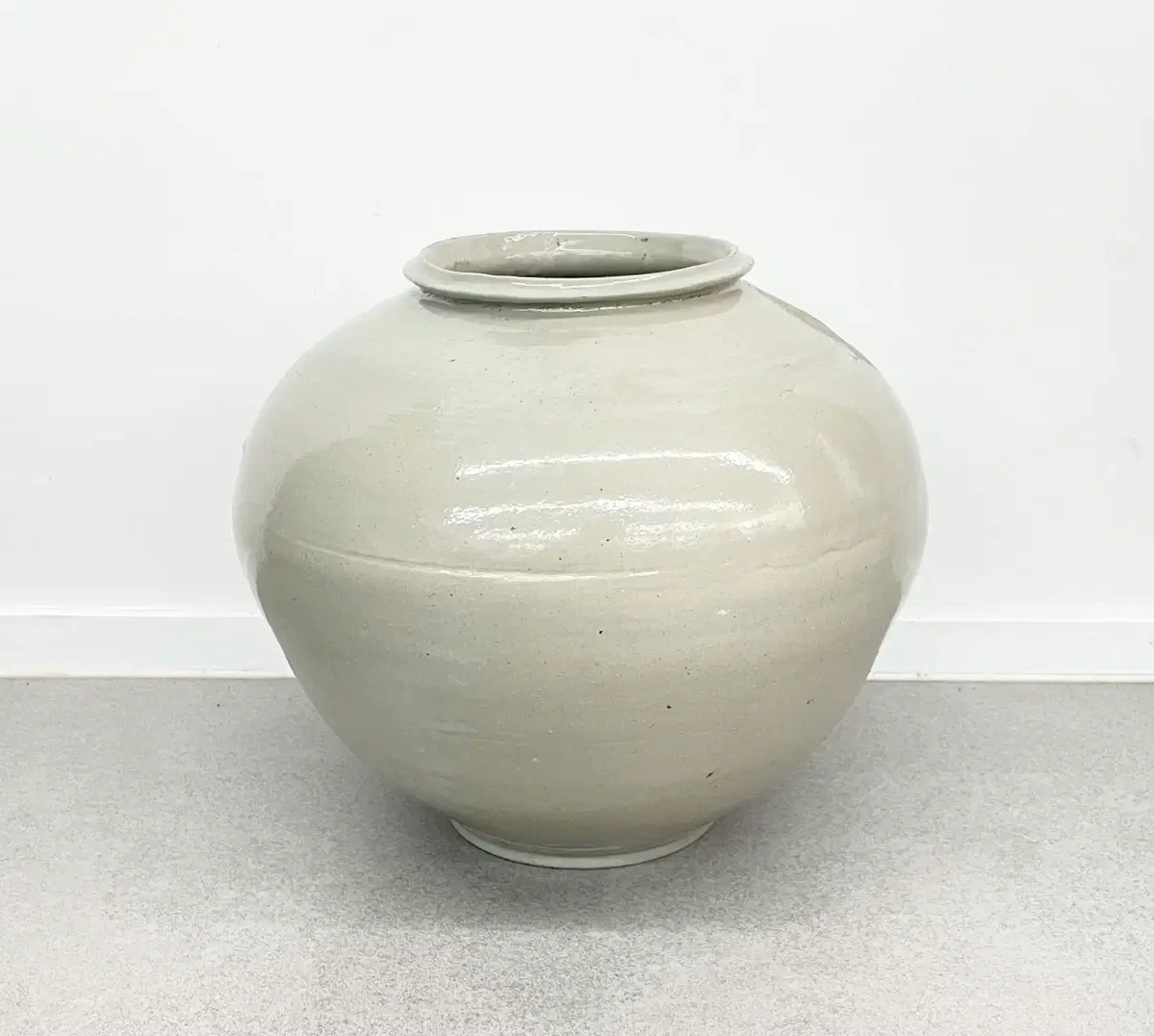 달항아리