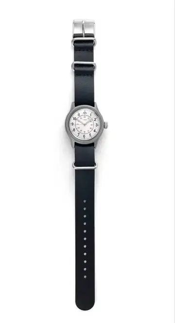 Nigel Cabourn x TIMEX NAVAL OFFICERS WATCH