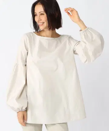 볼륨 슬리브 블라우스