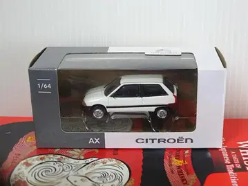 1/64 시트로엥 AX 미니카 화이트