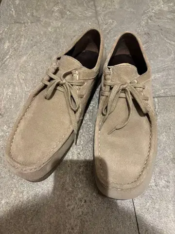 GU 리얼 가죽 모카신 신발 베이지 28cm