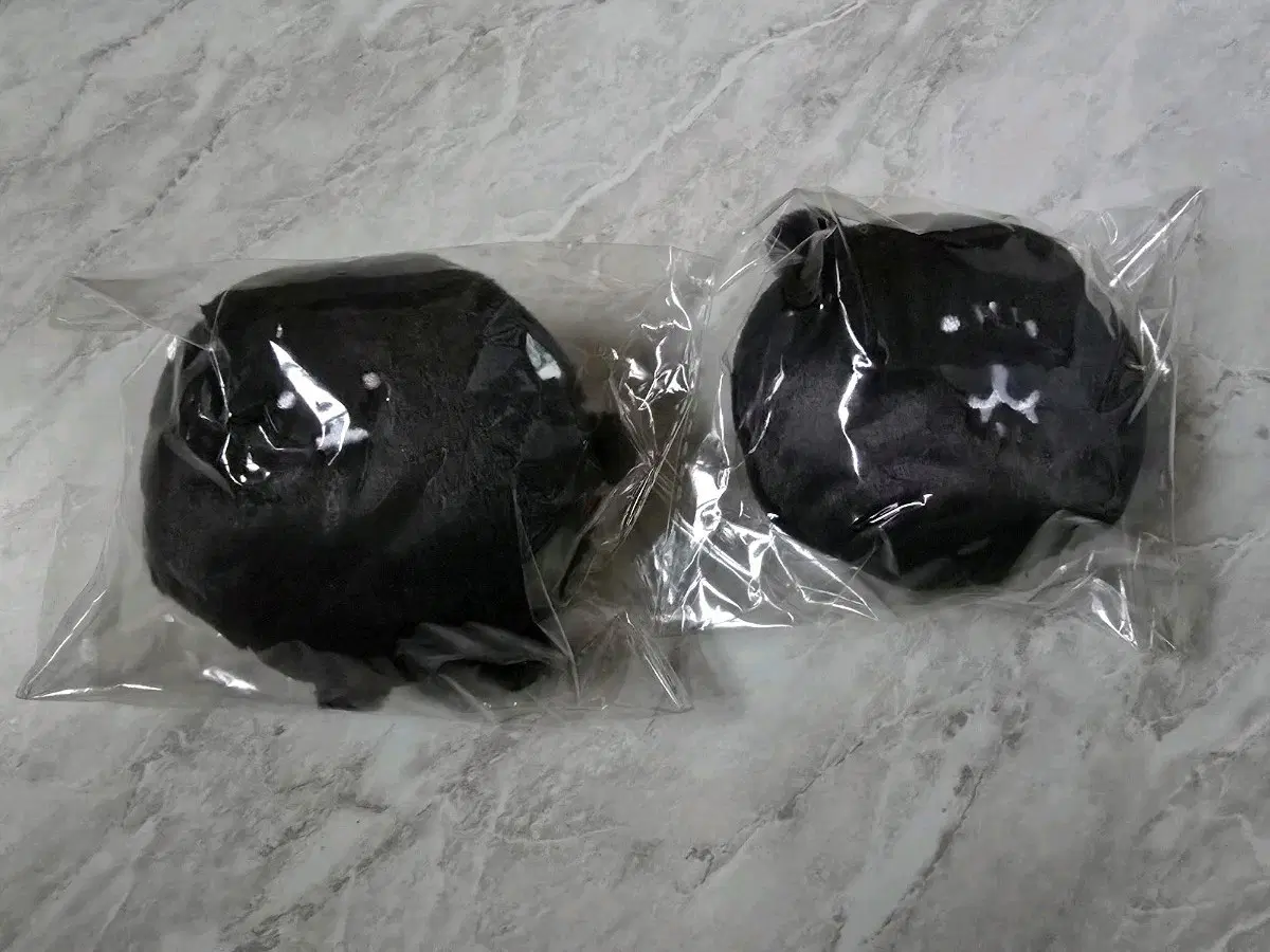 블랙 농담곰 쿠지 E상 양도합니다