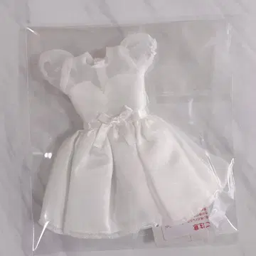 리카짱 캐슬 미니 기장 드레스 화이트
