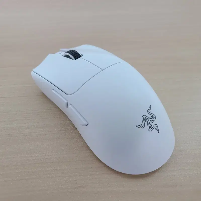 마우스 레이저코리아 바이퍼 V3 Pro 무선 게이밍 마우스 54g, 본체만
