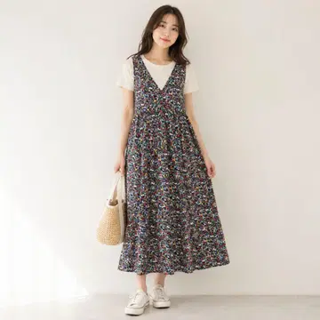 펠리시모 SYRUP. 맥시 길이 꽃무늬 오버롤 스커트 원피스 블랙 LL
