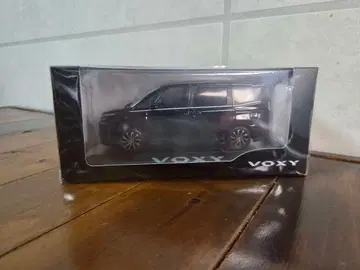 TOYOTA 신형 VOXY 미니카 뉴트럴 블랙