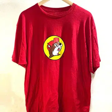 US 구제 의류 티셔츠 / Buc-ee's 티셔츠 레드 XL 사이즈