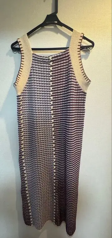 AMERI URAOMOTE MIX HAND STITCH DRESS