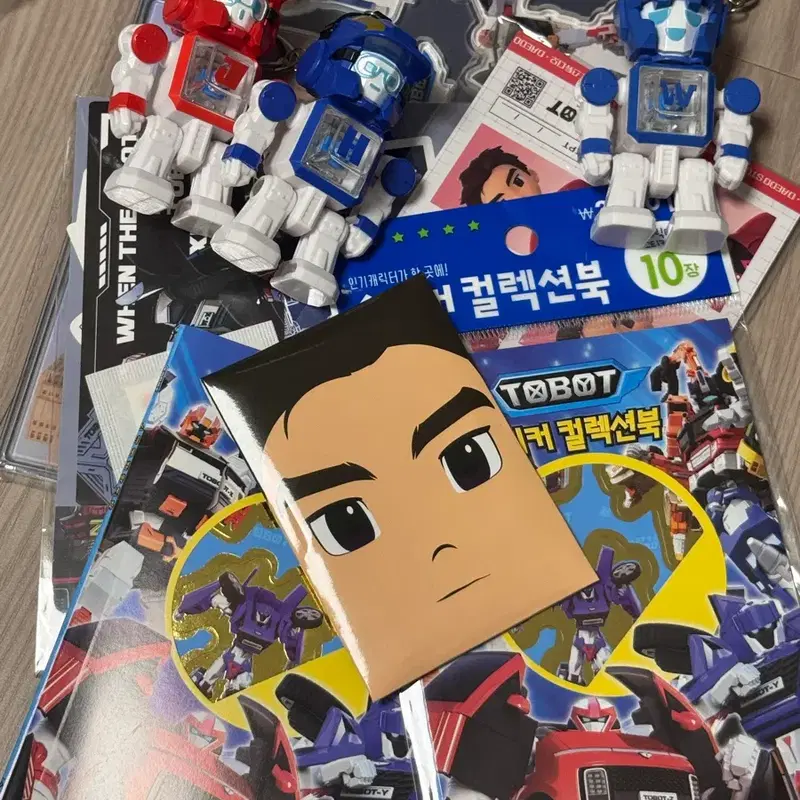 또봇 엑스 와이 제트 팝업 굿즈 양도
