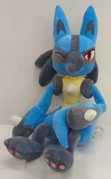BANDAI SPIRITS 모후굿토 꼬리 봐봐! 봉제 인형 뮤우 루카리오 루카리오