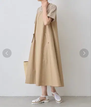 반팔 롱 원피스 베이지 비어즐리 컷 콤비 플레어 원피스