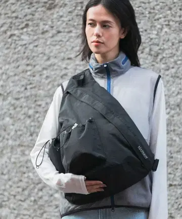 MARMOT CAPITAL SLING BAG 슬링백