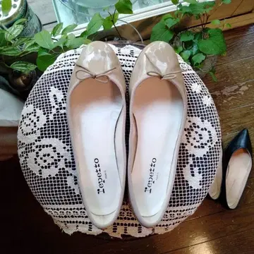 Repetto 레페토 발레 슈즈 에나멜 베이지 37.5