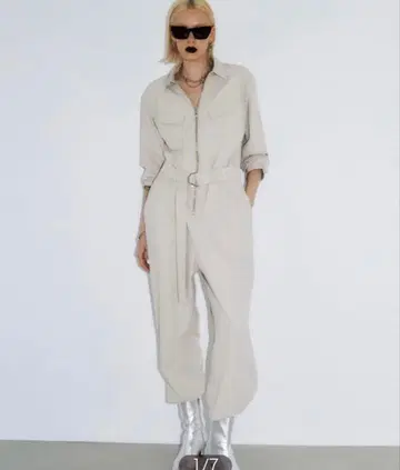 JOSE MOON TRANSFORM JUMPSUIT 사이즈 38