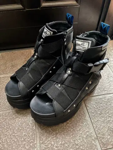 YOSUKE 샌들 통굽